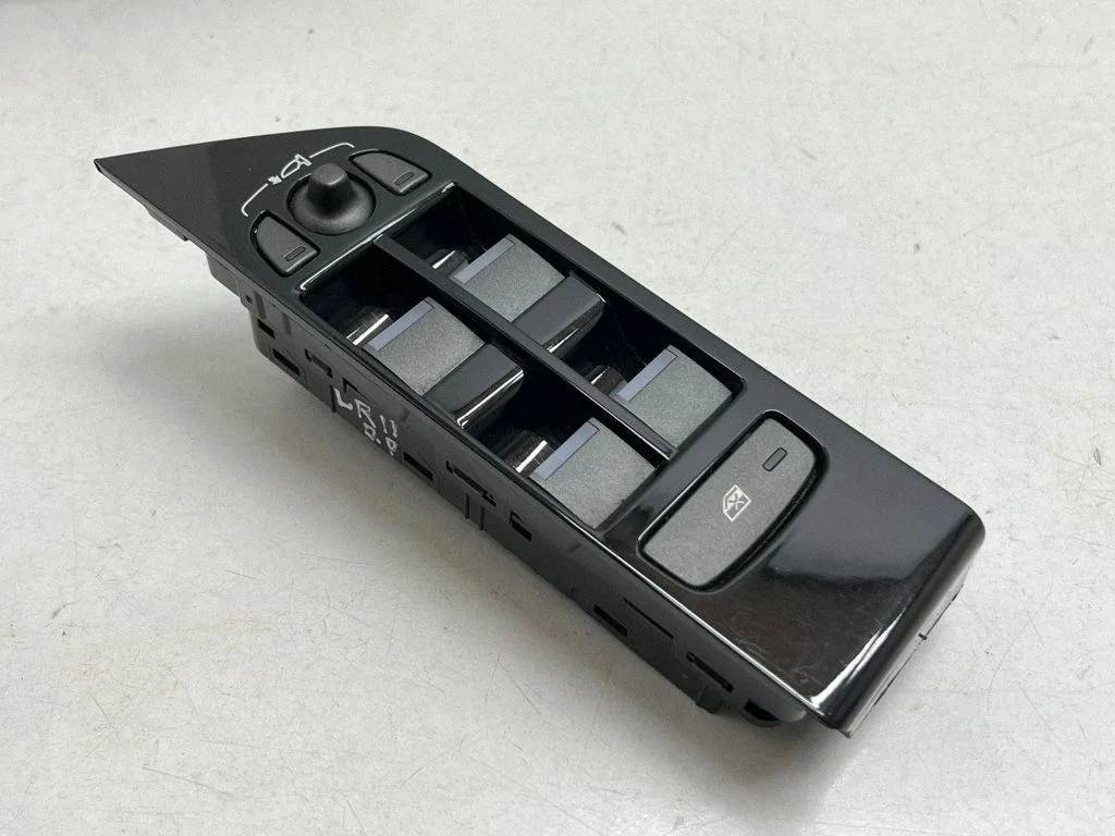 Elektrisko logu slēdzis GJ3214540AB