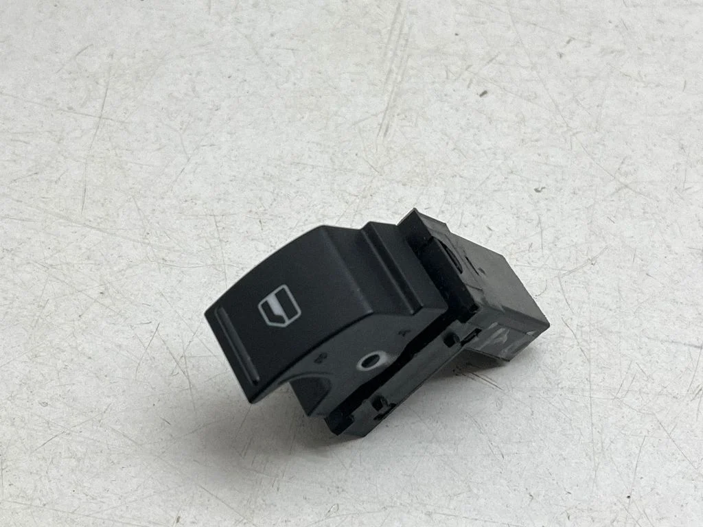 Elektriaknate lüliti 7L6959855B