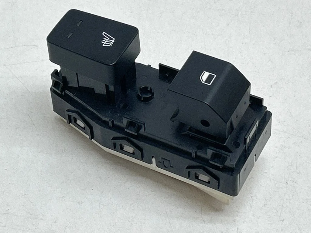 Elektrisko logu slēdzis 93581CV040