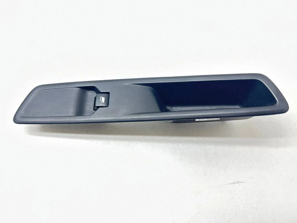 Elektrisko logu slēdzis 98144407ZD