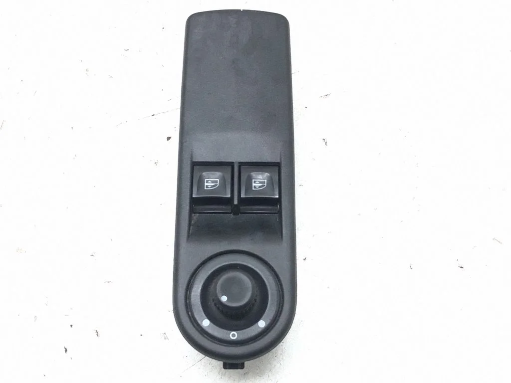 Elektrisko logu slēdzis 809611667R