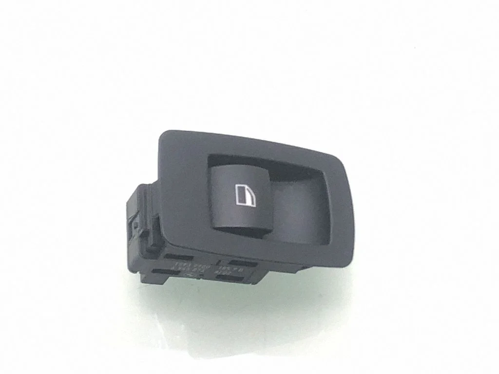 Electric window control switch 6945874