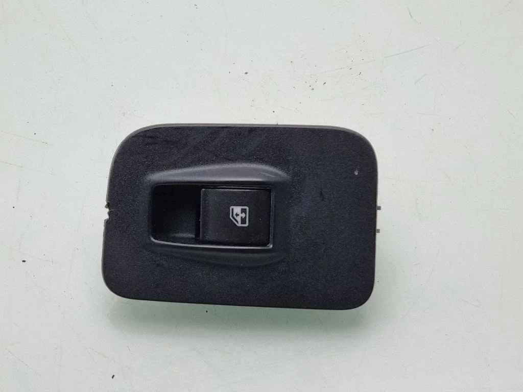Elektrisko logu slēdzis 1039464070