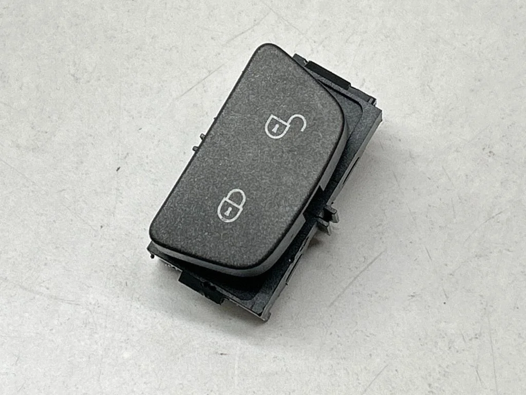 Centrālās atslēgas slēdzis BJ3214017BB