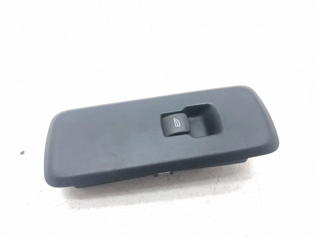 Electric window control switch AH2214717AB