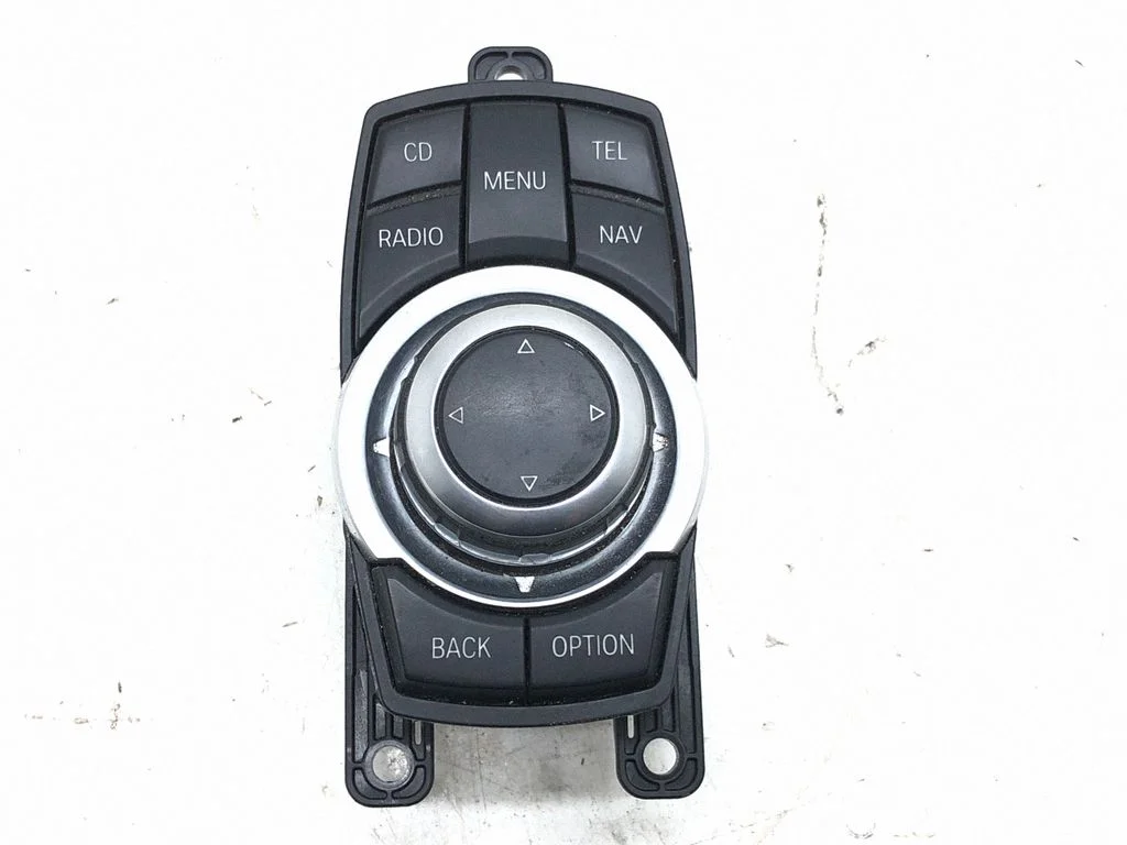 Multifunctional control switch/knob 65829253944