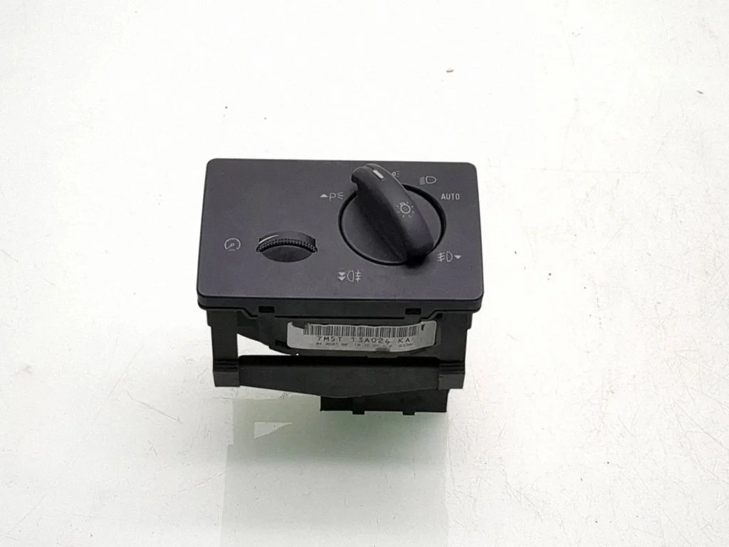 Tulede lüliti 7M5T13A024KA