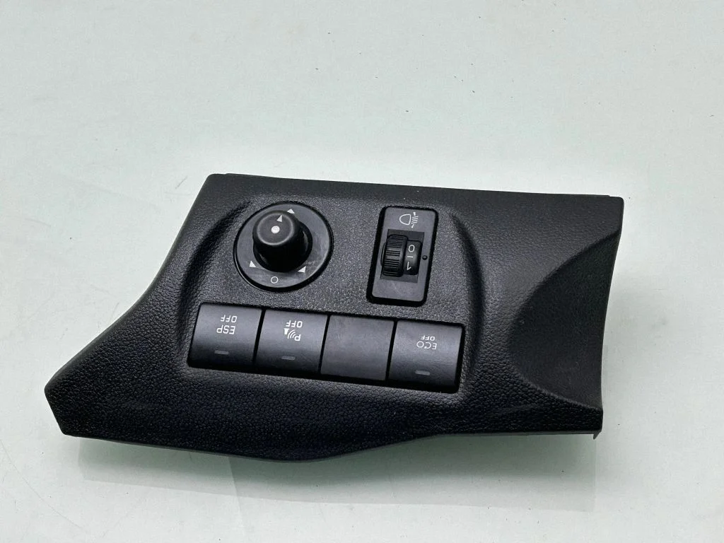 Citi slēdži/rokturi/pārslēdži – Citroen Berlingo (2008-2018)