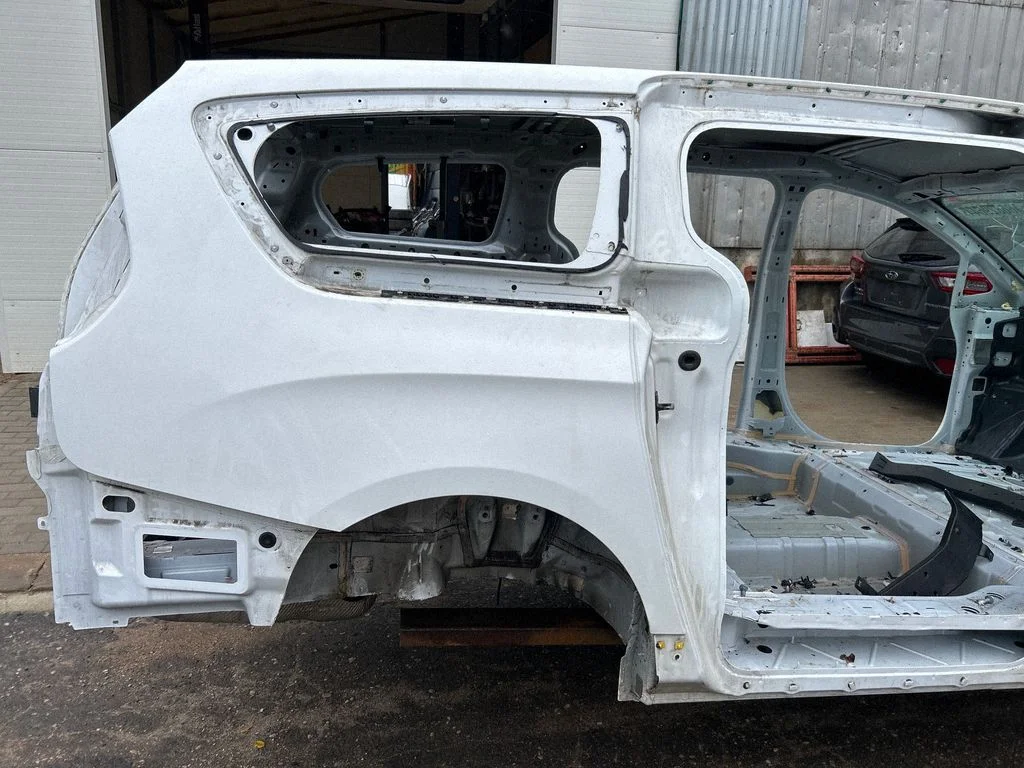 Rear quarter panel 68477020AC