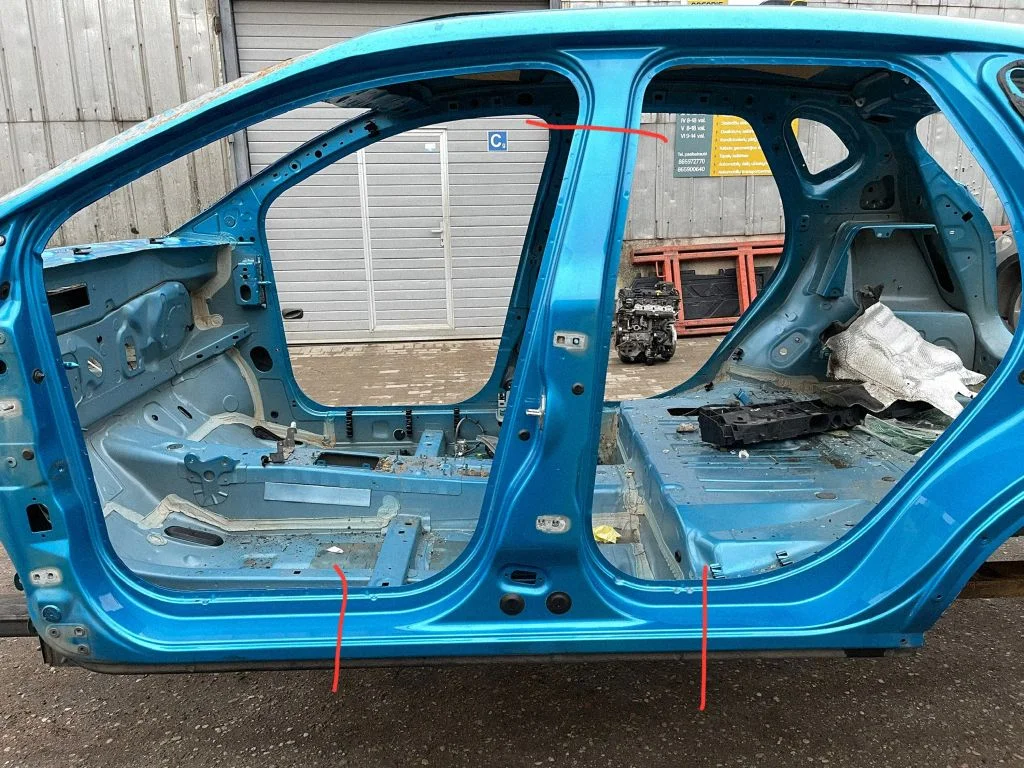 Pillar (middle) – Renault Captur (2013-2020), left