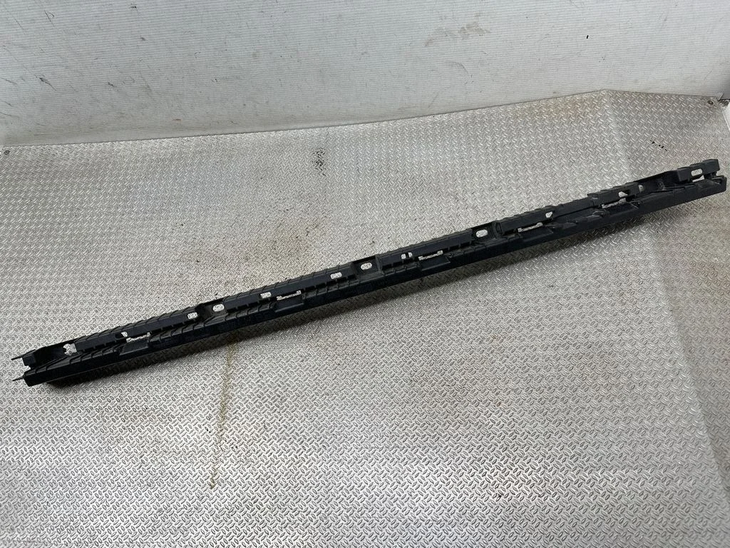 Sill supporting ledge – Volvo XC90 (2014-)