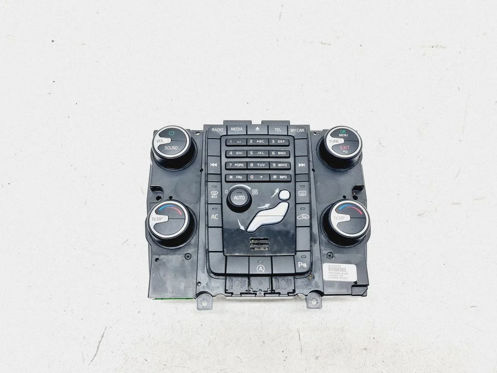 Gaisa kondicioniera/klimata/sildītāja vadības bloks (salonā) – Volvo S60 (2011-2013)