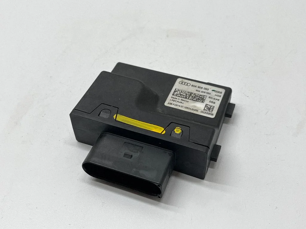 Sterownik pompy paliwa 80A906093