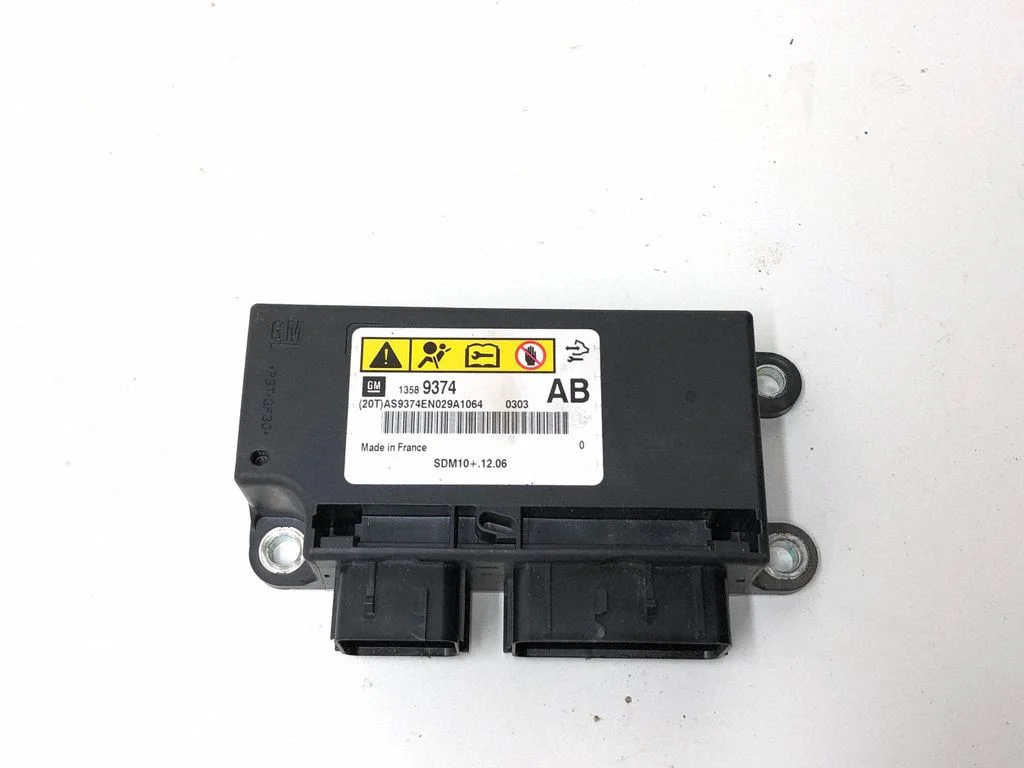 Drošības spilvenu vadības bloks – Opel Meriva B (2010-2016)