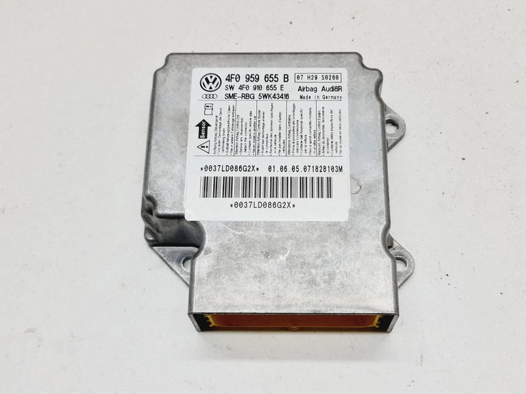 Drošības spilvenu vadības bloks 4F0959655B