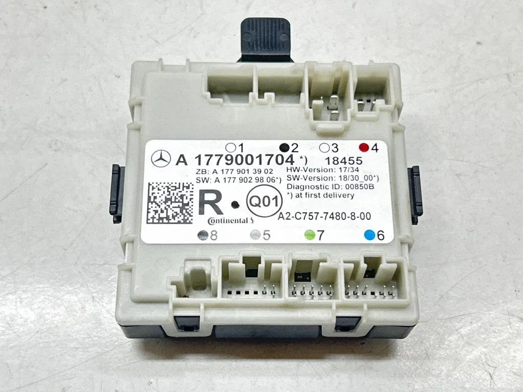 Durvju elektronikas vadības bloks A1779001704