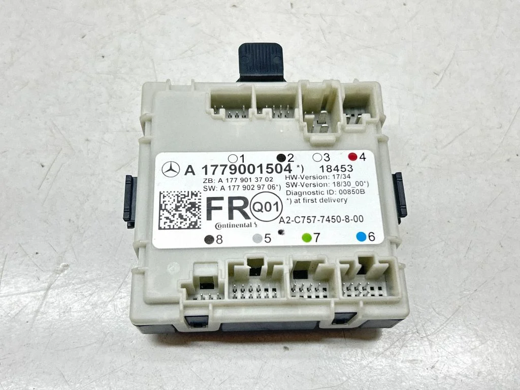 Durvju elektronikas vadības bloks A1779001504