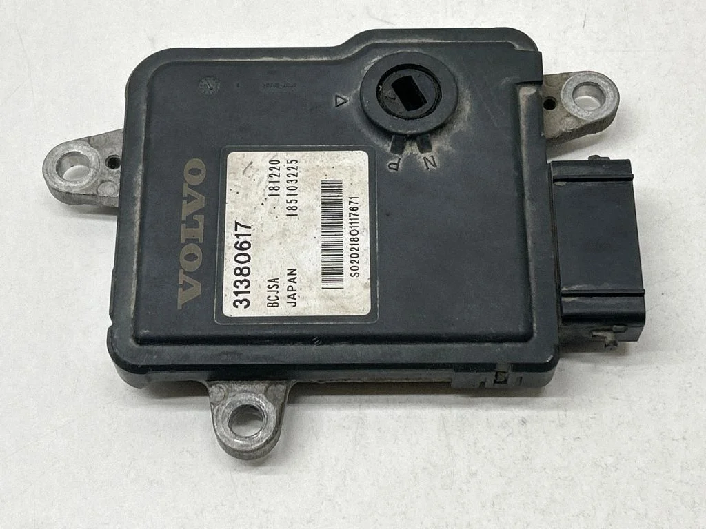Pārnesumkārbas vadības bloks 31380617