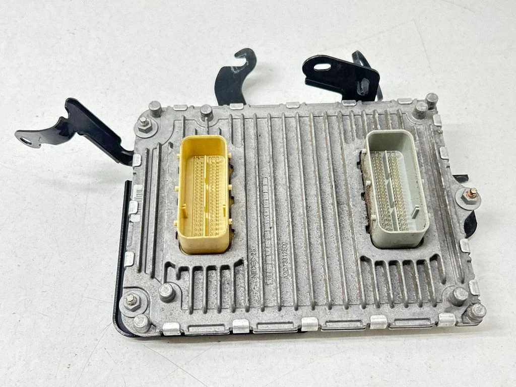 Engine control unit/module P68330910AA