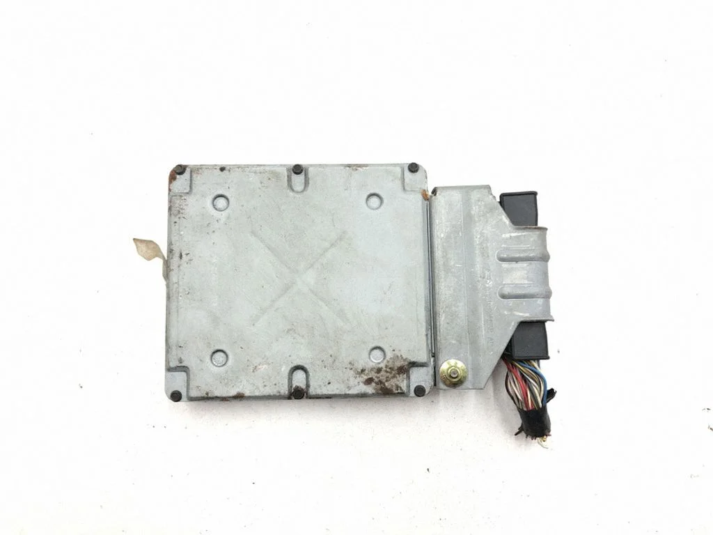 Mootori juhtplokk 98AB12A532