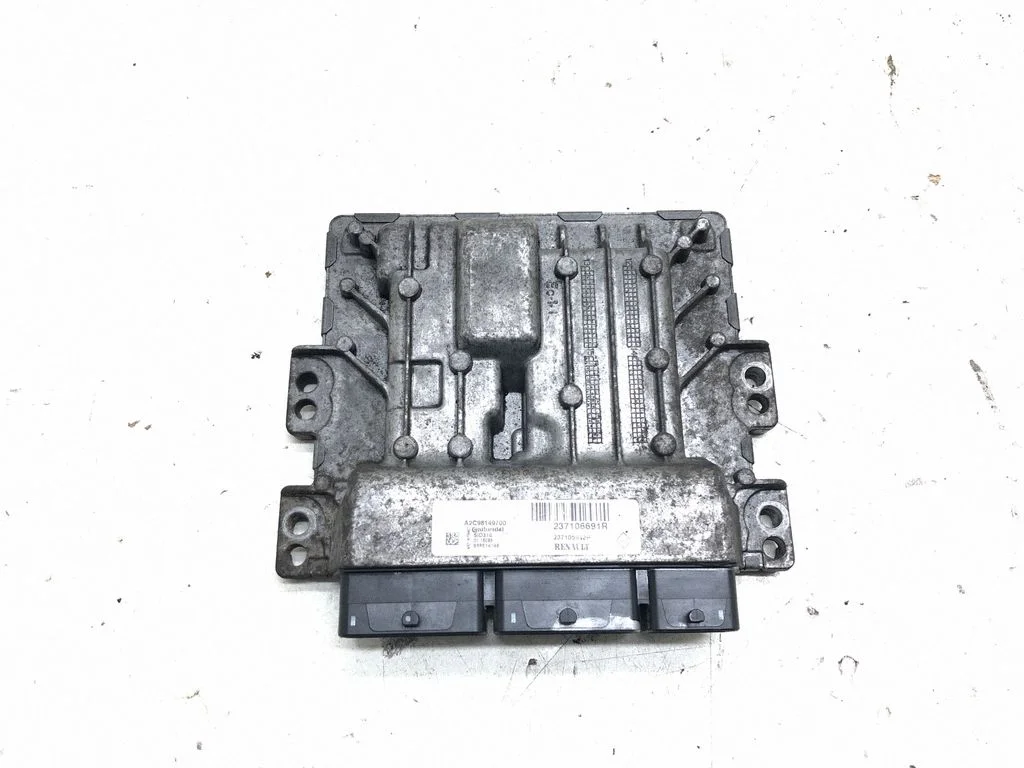 Dzinēja vadības bloks 237105943R