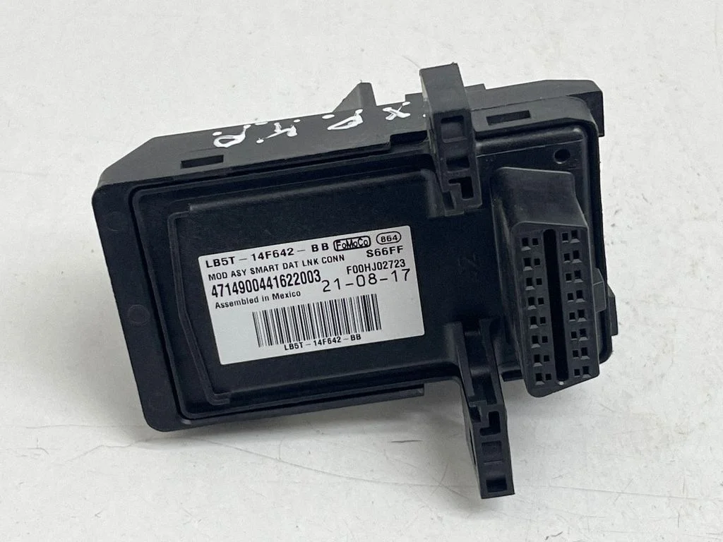 Muud juhtplokid/moodulid LB5T14F642BB