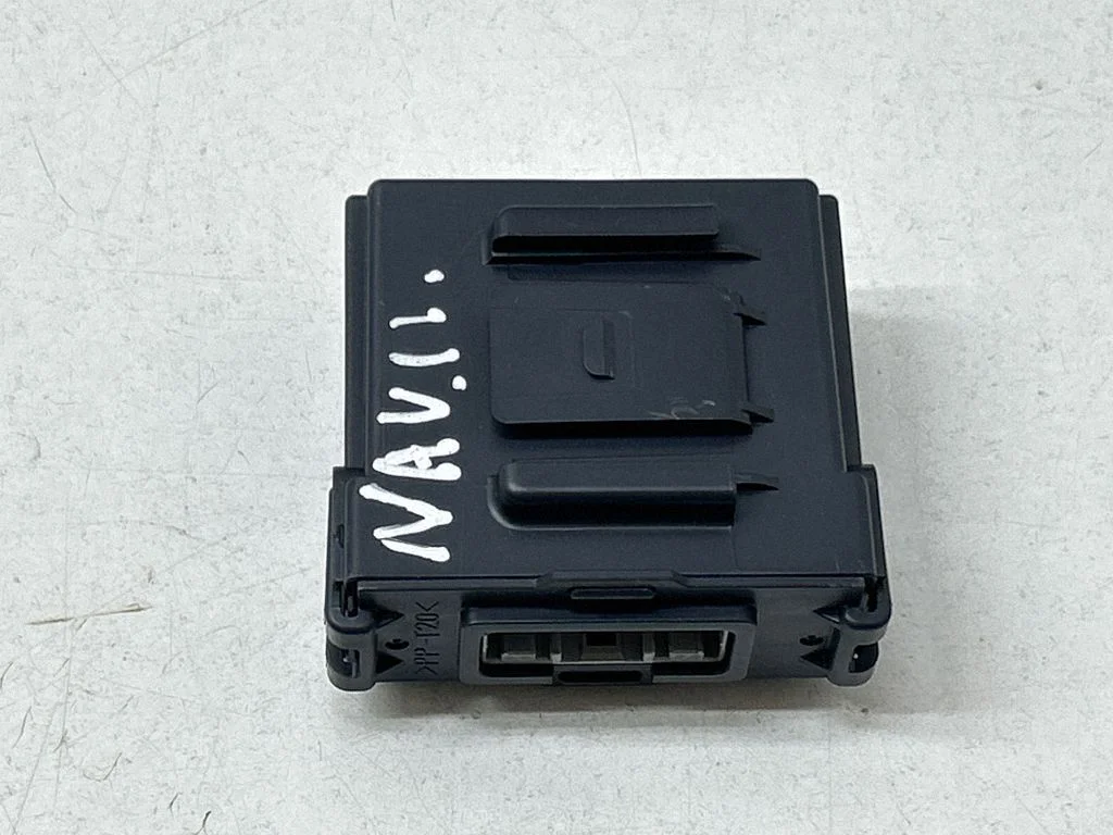 Citi vadības bloki/moduļi – Nissan Navara D23 (2015-)