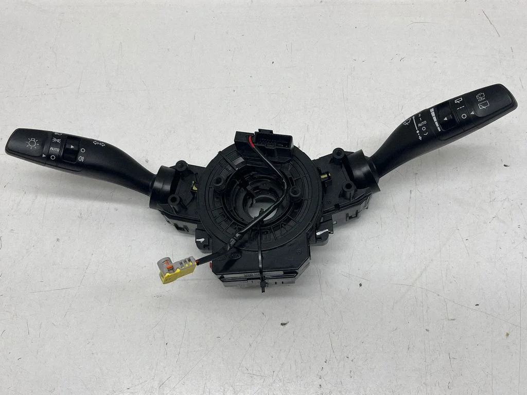 Wiper turn signal indicator stalk/switch – KIA Optima (2015-2020)