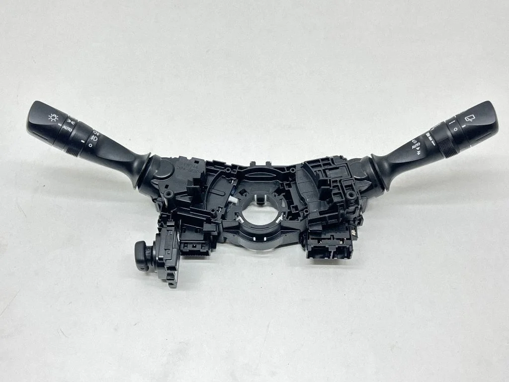 Wiper turn signal indicator stalk/switch – Toyota Land Cruiser (J150) (2009-)