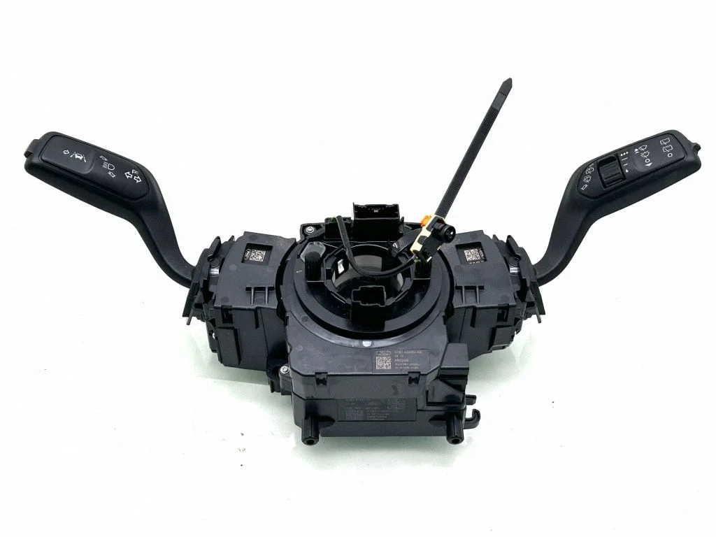 Sviru komplekts H1BT3F944BJ