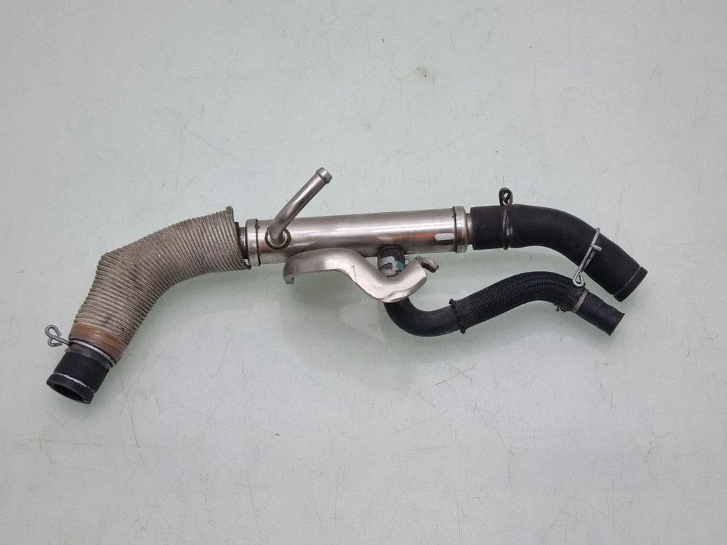 EGR-klapi toru (-d)/ voolik (-ud) – Toyota Land Cruiser (J150) (2009-)