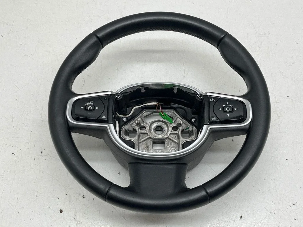 Steering wheel – Volvo S90, V90 (2016-)