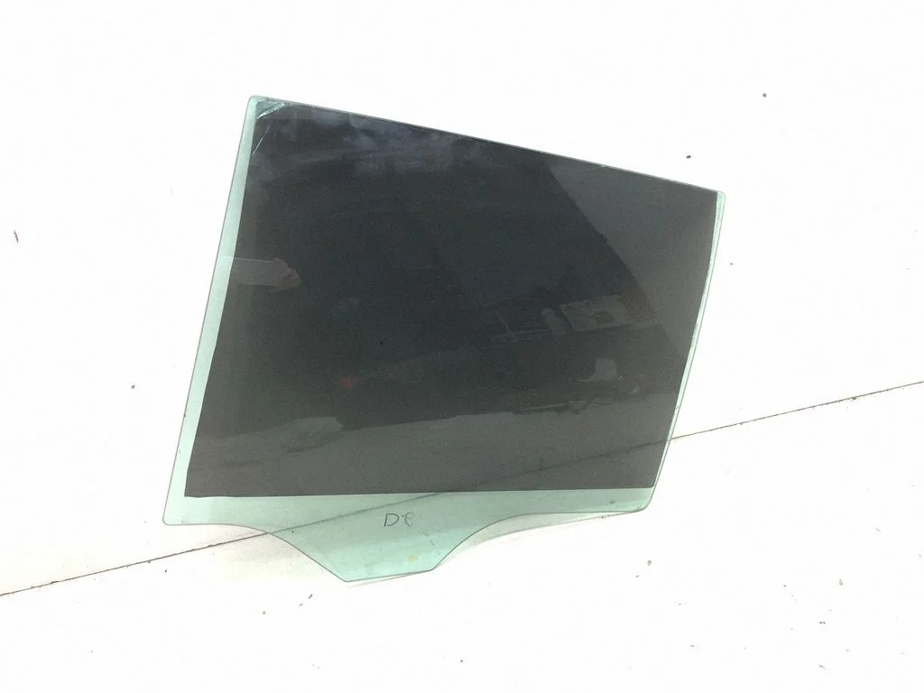 Rear door window glass 43R00049