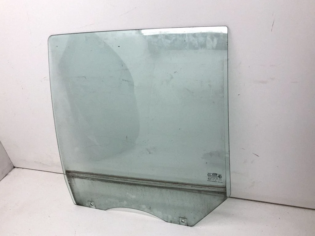 Rear door window glass – rear left