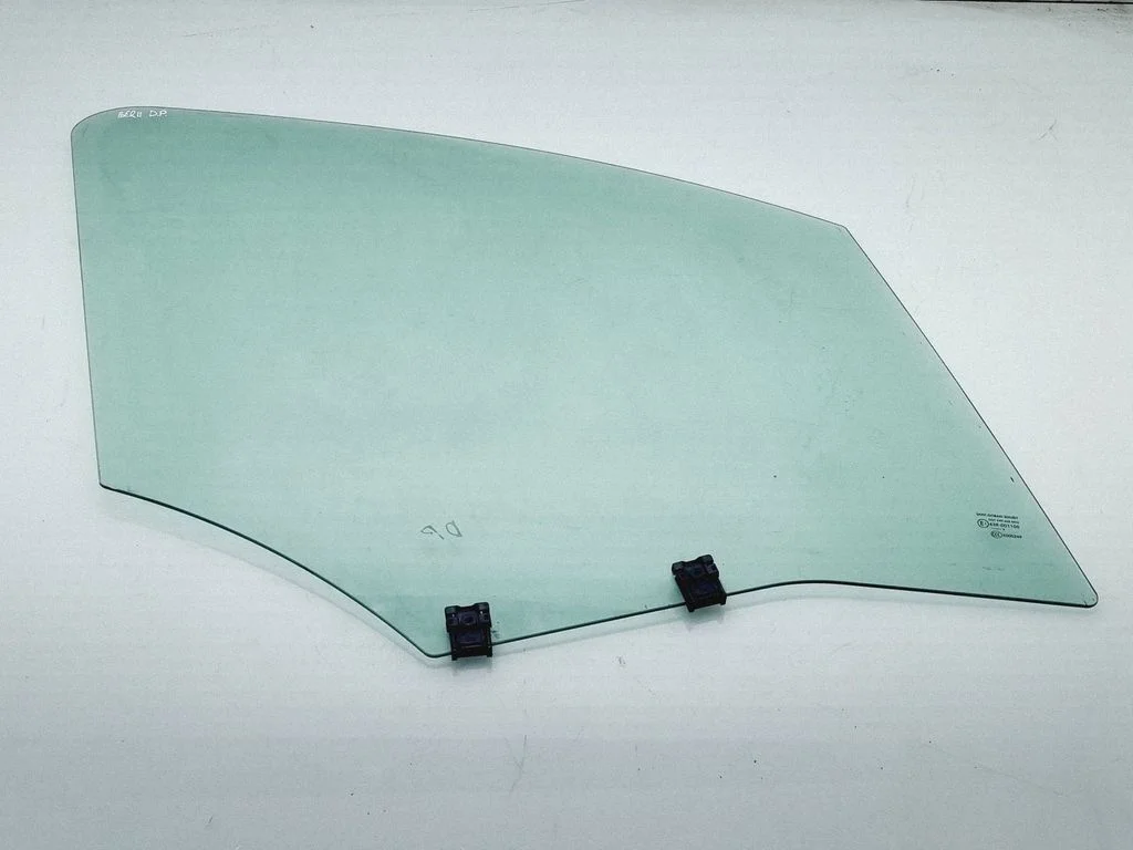 Front door window glass four-door – Citroen Berlingo (2008-2018)
