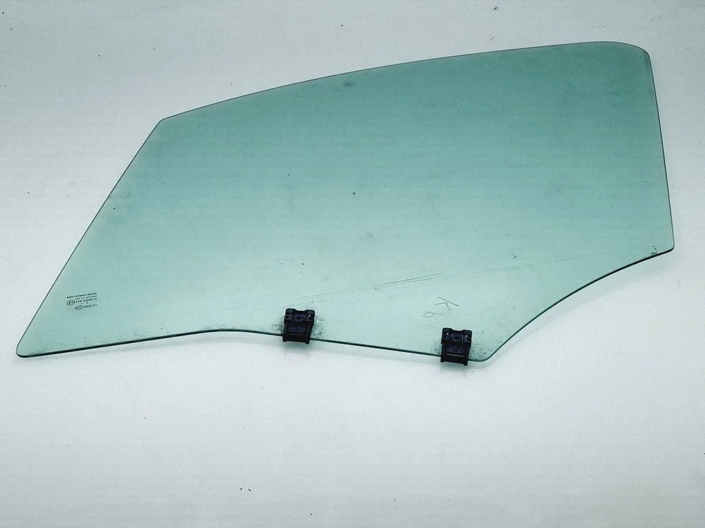 Front door window glass four-door – Peugeot Partner (2008-2014)