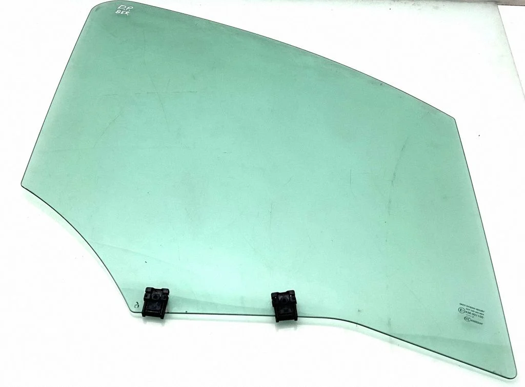 Front door window glass four-door – Citroen Berlingo (2008-2018)