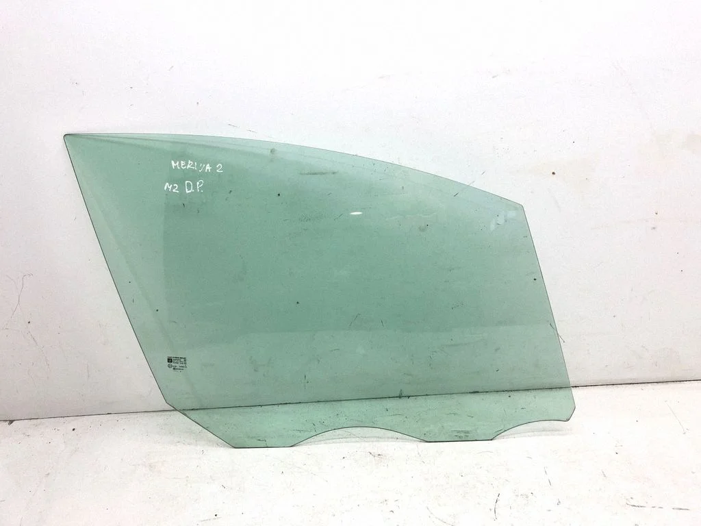 Front door window glass four-door DOT211M75AS2