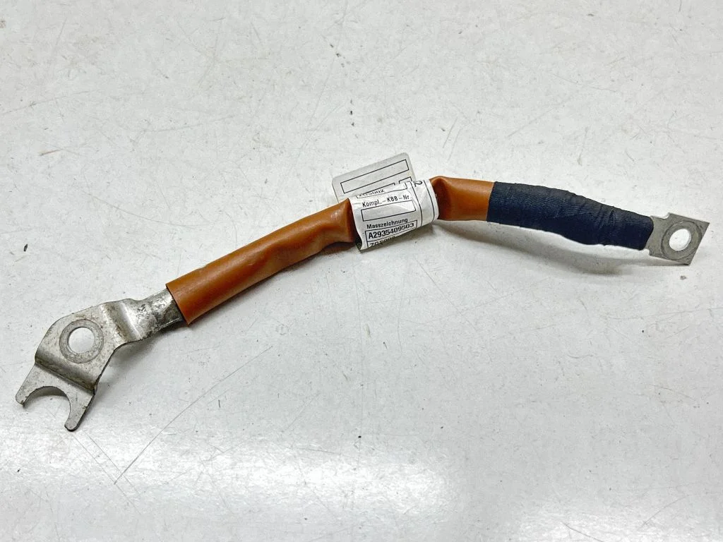 Mīnusa vads (akumulatora) A2935409503