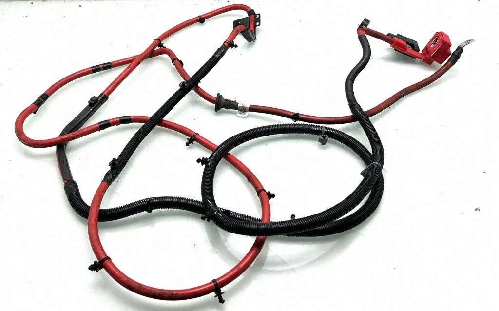 Plusa vads (akumulatora) 22886822