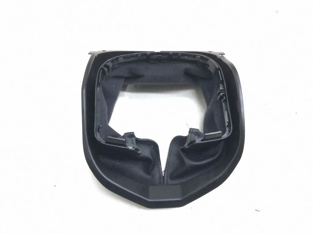 Steering wheel column trim – Mercedes-Benz C-Class AMG W204 (2007-2014)