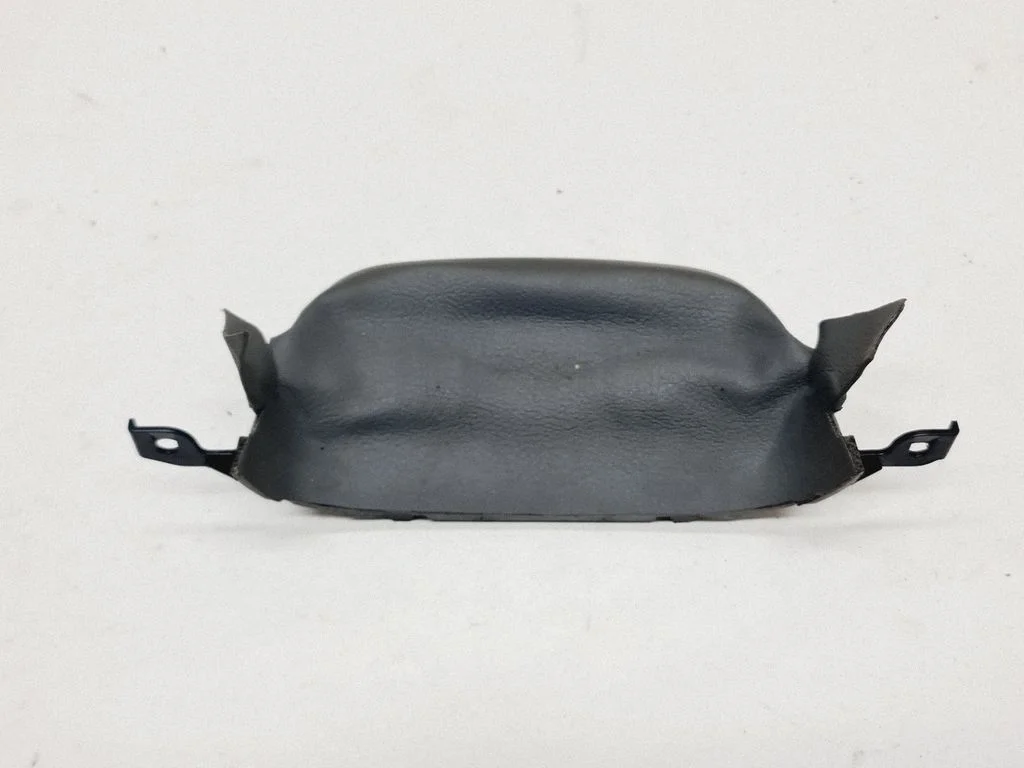 Steering wheel column trim – Audi A6 Allroad C6 (2006-2011)