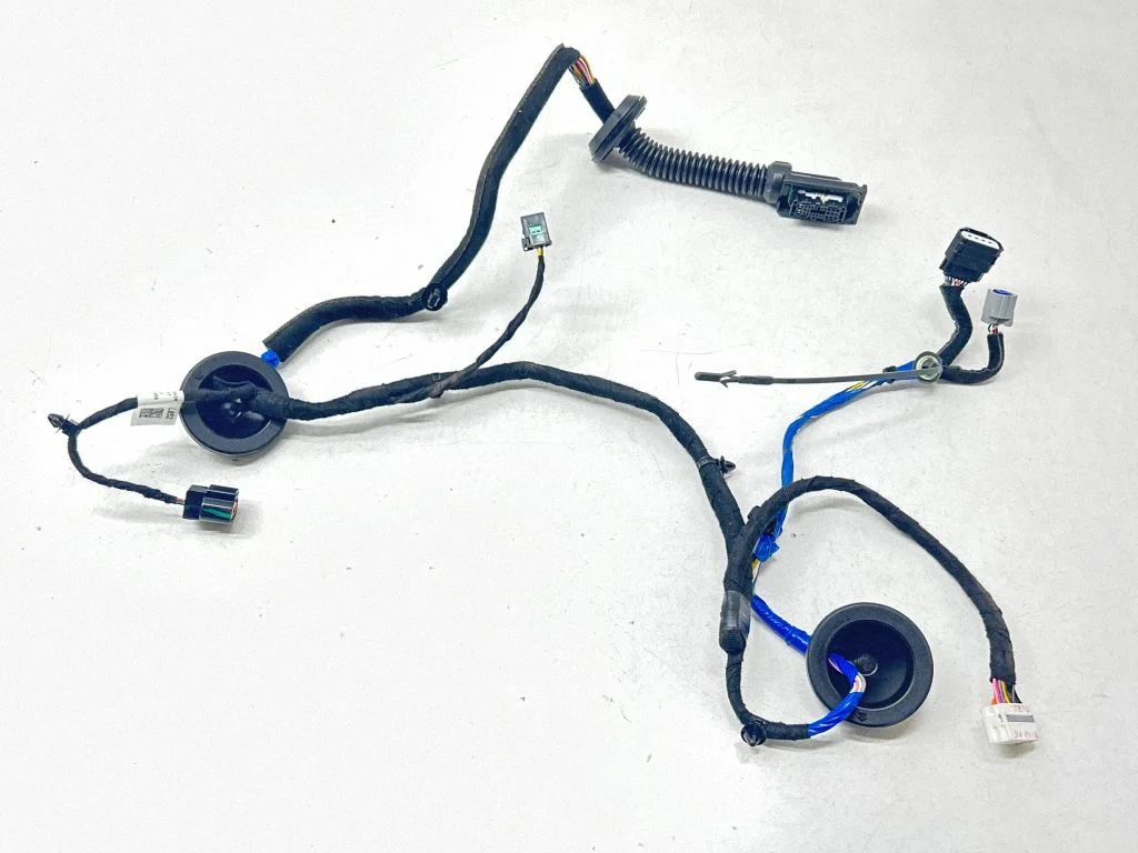 Tagaukse juhtmestik 91620CV520A