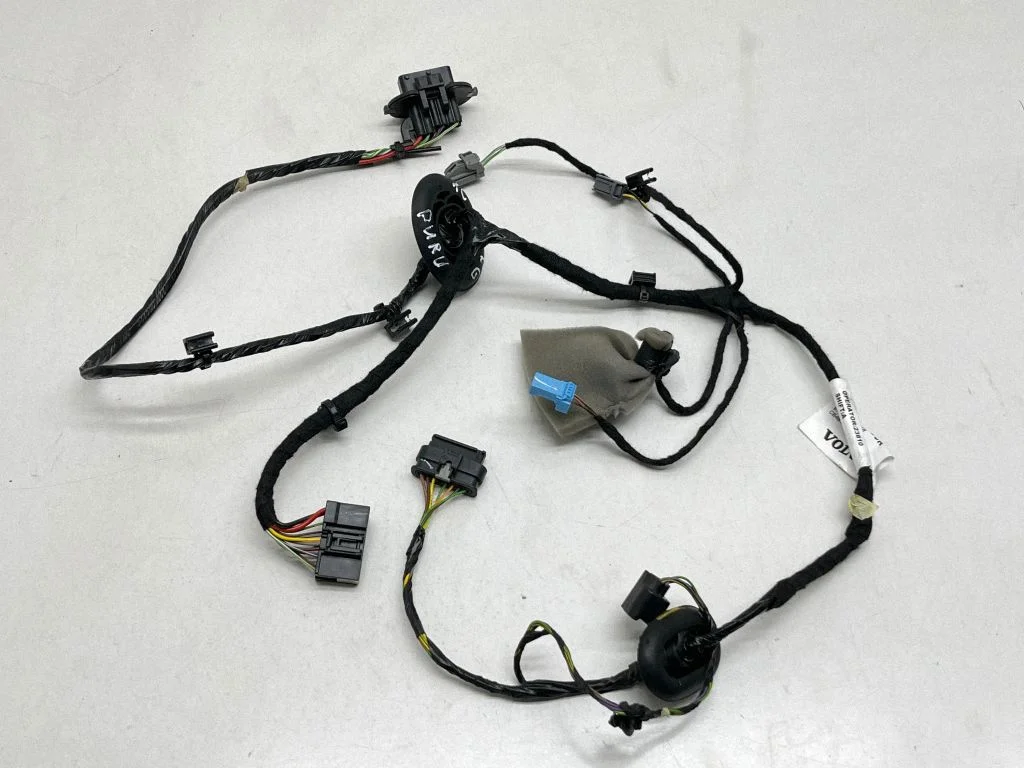 Tagaukse juhtmestik 32218865