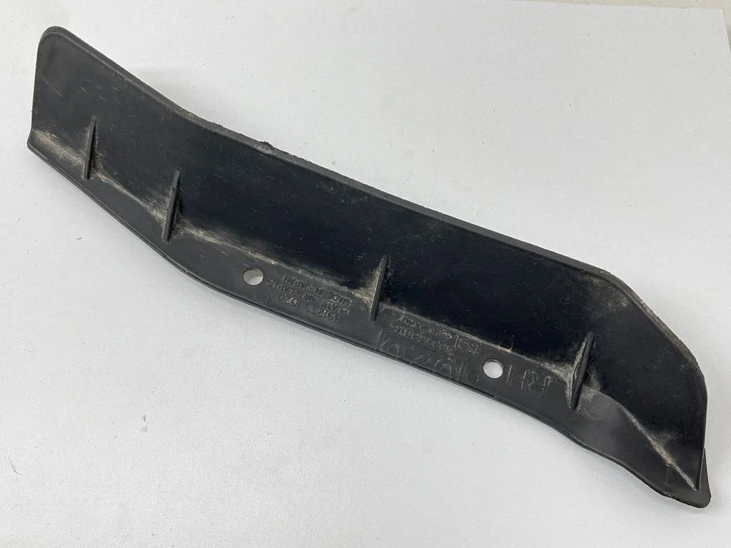 Esimene porikaitse – Subaru Forester SK (2018-2025)