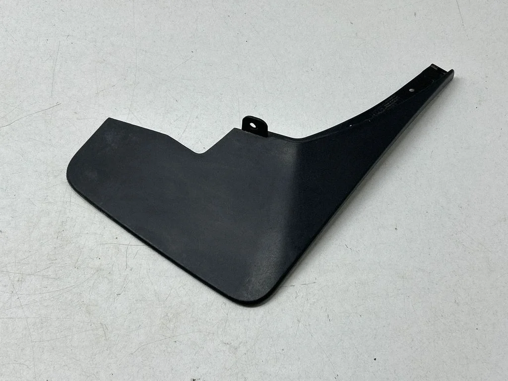 Front mudguard – Nissan Navara D23 (2015-)