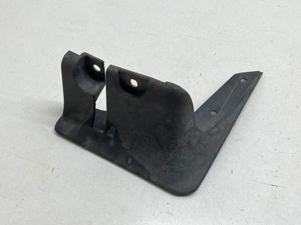 Tagumine porikaitse 938833ZL1A