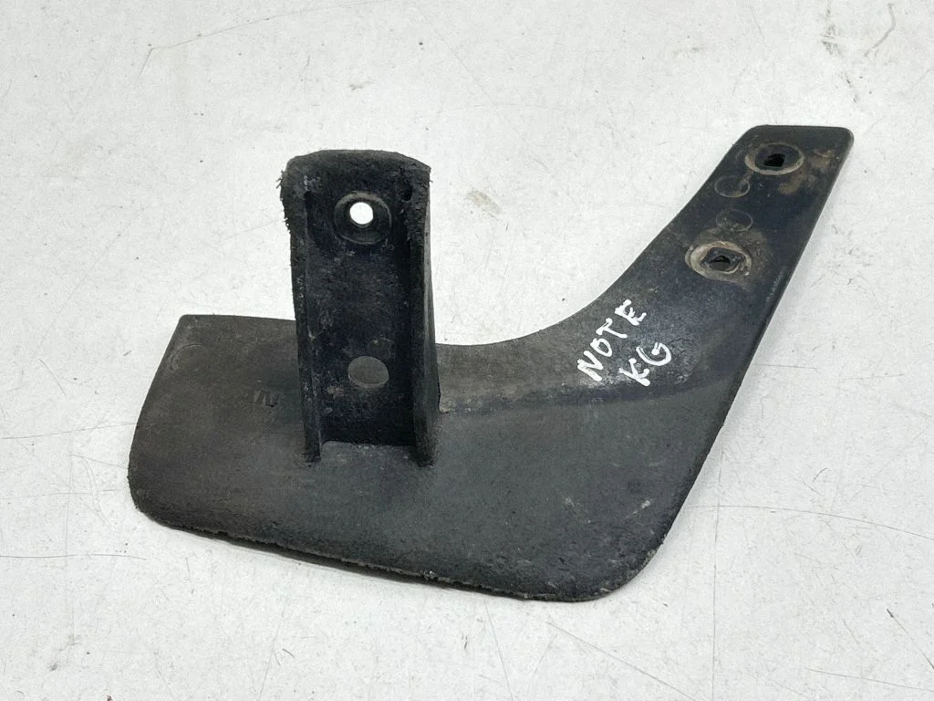 Tagumine porikaitse 938833VA0A
