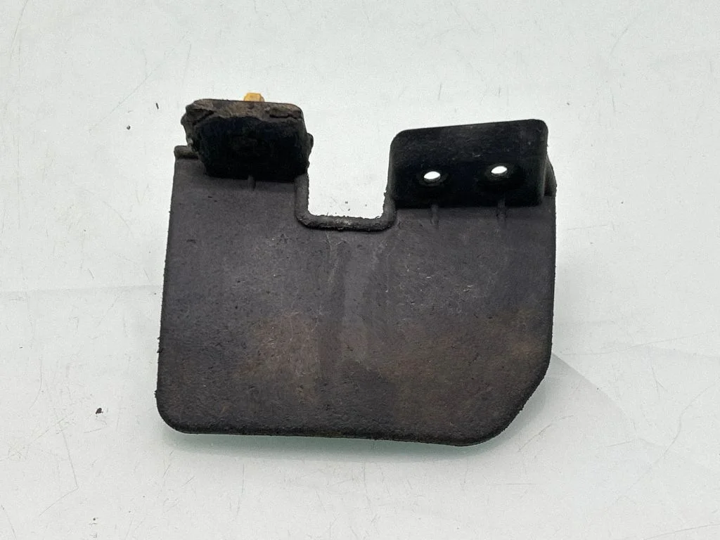 Tagumine porikaitse 86863C5000