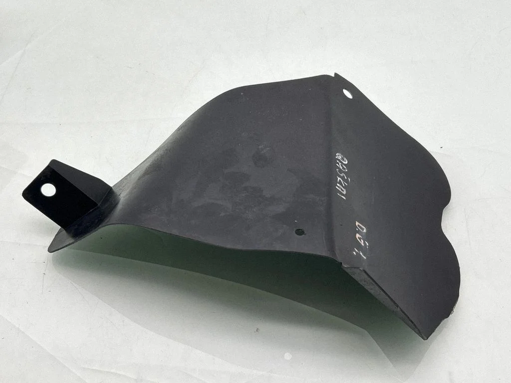 Tagumine porikaitse 76748JD00A